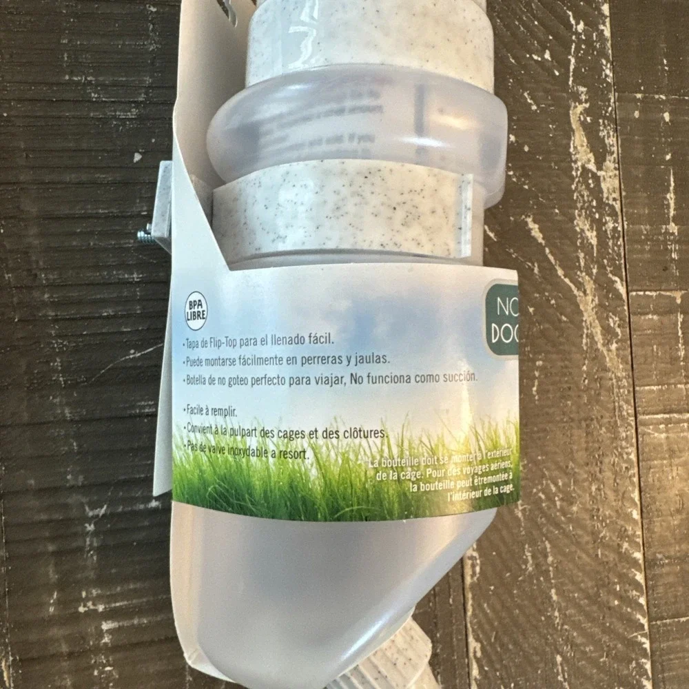 Lixit Top Fill‎ NO-Drip Water Bottles for Large Dogs. 44 Ounce